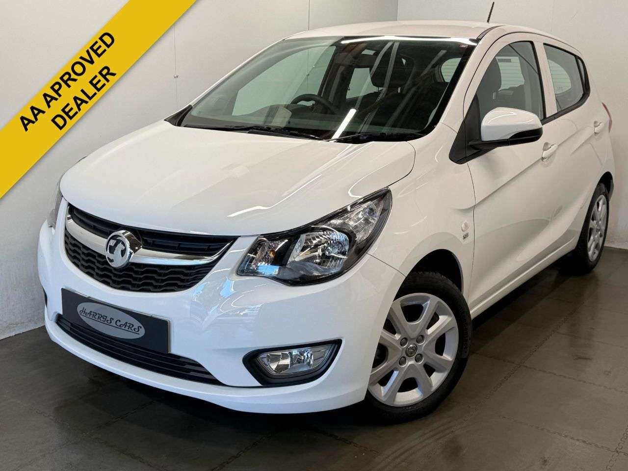 A 2017 VAUXHALL VIVA 1.0i SE Hatchback 5dr Petrol Manual Euro 6 (a/c) (75 ps) 12 MONTHS AA, FRES A 2017 VAUXHALL VIVA 1.0i SE Hatchback 5dr Petrol Manual Euro 6 (a/c) (75 ps) 12 MONTHS AA, FRES