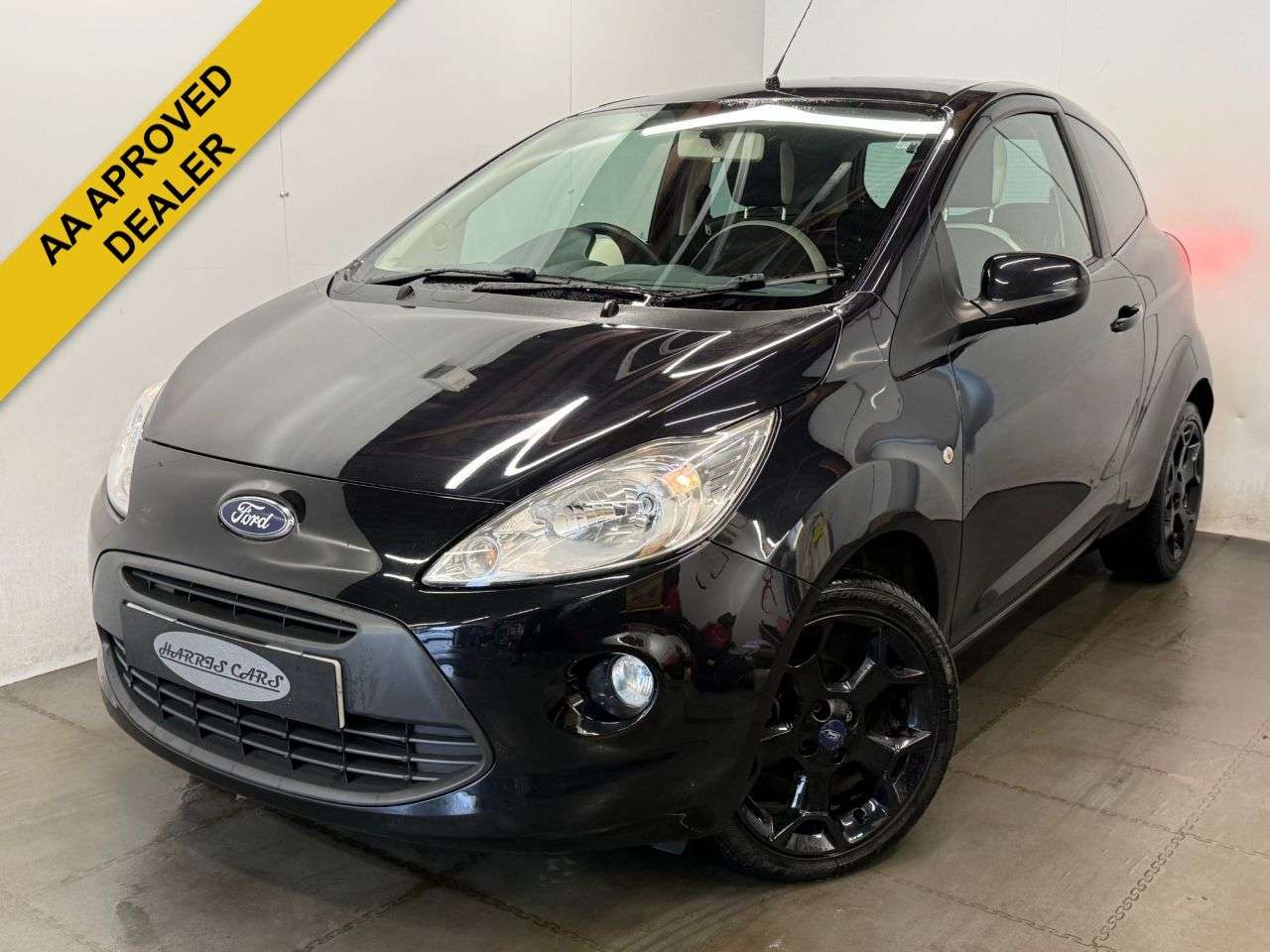 A 2016 FORD KA 1.2 Zetec Black Edition Hatchback 3dr Petrol Manual Euro 6 (s/s) (69 ps) 12 A 2016 FORD KA 1.2 Zetec Black Edition Hatchback 3dr Petrol Manual Euro 6 (s/s) (69 ps) 12