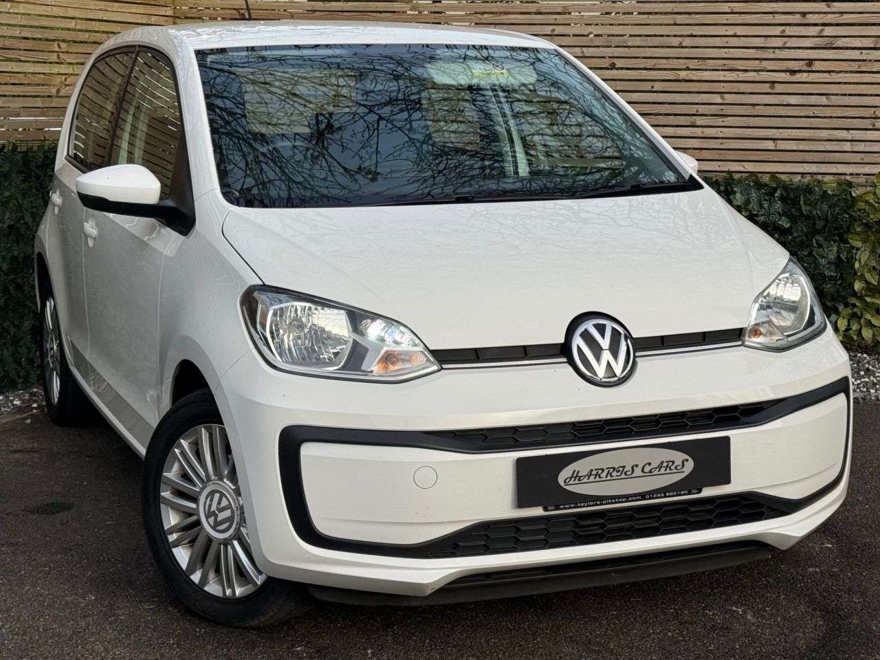 A 2016 VOLKSWAGEN UP! 1.0 Move up! Hatchback 5dr Petrol Manual Euro 6 (60 ps) 12 MONTHS AA, FRESH A 2016 VOLKSWAGEN UP! 1.0 Move up! Hatchback 5dr Petrol Manual Euro 6 (60 ps) 12 MONTHS AA, FRESH