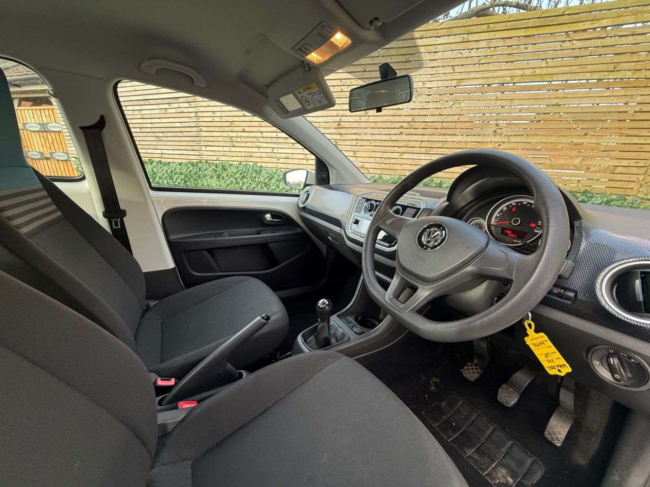 2016 VOLKSWAGEN UP! 2016 VOLKSWAGEN UP!