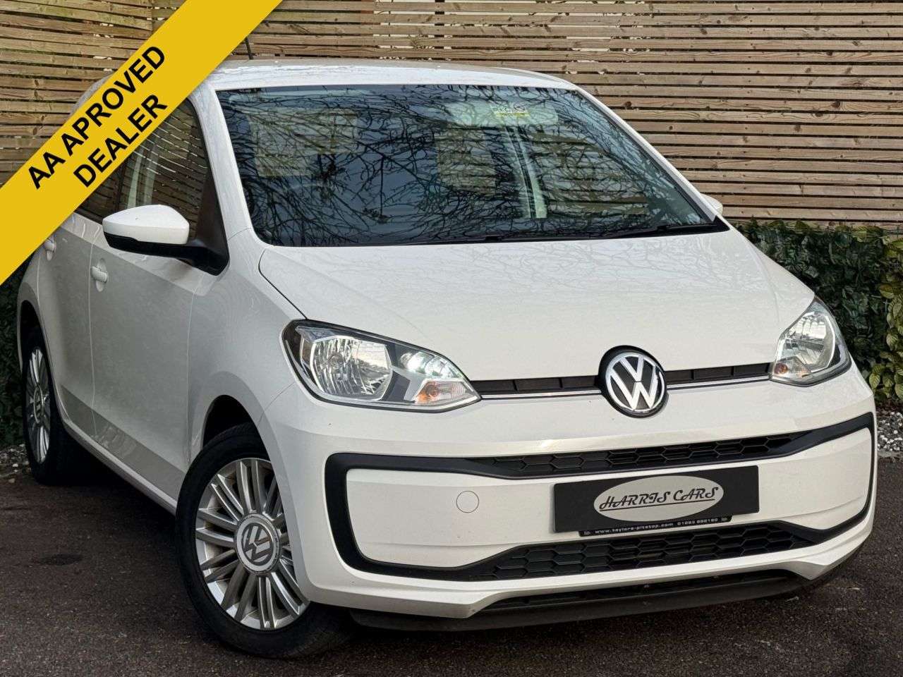 A 2016 VOLKSWAGEN UP! 1.0 Move up! Hatchback 5dr Petrol Manual Euro 6 (60 ps) 12 MONTHS AA, FRESH A 2016 VOLKSWAGEN UP! 1.0 Move up! Hatchback 5dr Petrol Manual Euro 6 (60 ps) 12 MONTHS AA, FRESH