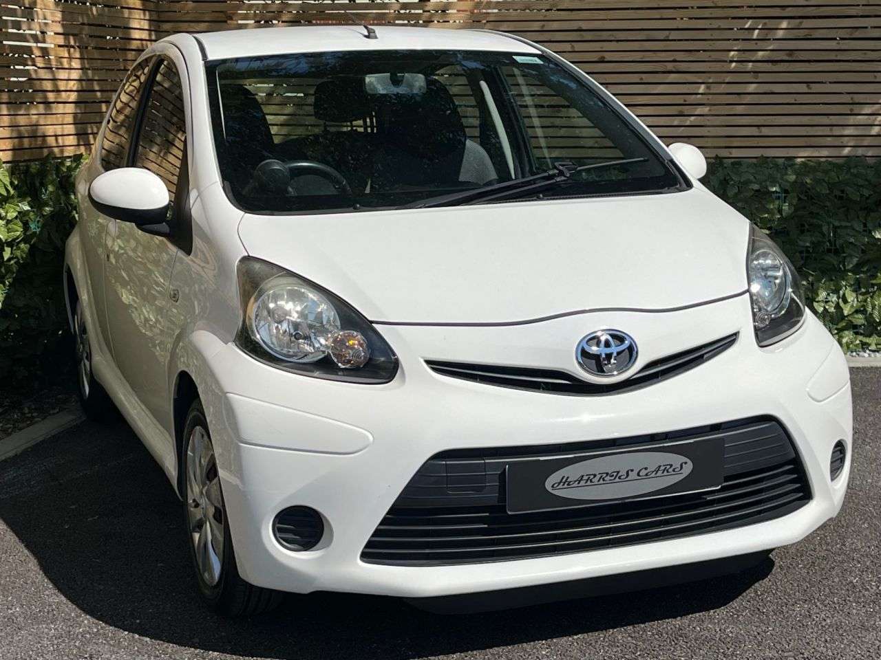 A 2014 TOYOTA AYGO 1.0 VVT-i Move Hatchback 3dr Petrol Manual Euro 5 (68 ps) 12 MONTHS AA, FRE A 2014 TOYOTA AYGO 1.0 VVT-i Move Hatchback 3dr Petrol Manual Euro 5 (68 ps) 12 MONTHS AA, FRE