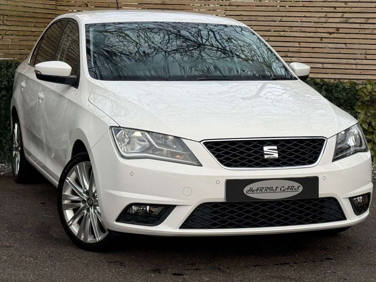 A 2016 SEAT TOLEDO 1.2 TSI Style Advanced Hatchback 5dr Petrol Manual Euro 6 (s/s) (110 ps) 12 A 2016 SEAT TOLEDO 1.2 TSI Style Advanced Hatchback 5dr Petrol Manual Euro 6 (s/s) (110 ps) 12