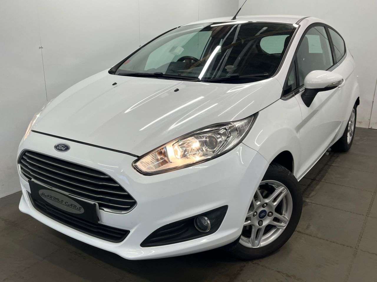 A 2013 FORD FIESTA 1.0 Zetec Hatchback 3dr Petrol Manual Euro 5 (s/s) (80 ps) 12 MONTHS AA, FR A 2013 FORD FIESTA 1.0 Zetec Hatchback 3dr Petrol Manual Euro 5 (s/s) (80 ps) 12 MONTHS AA, FR