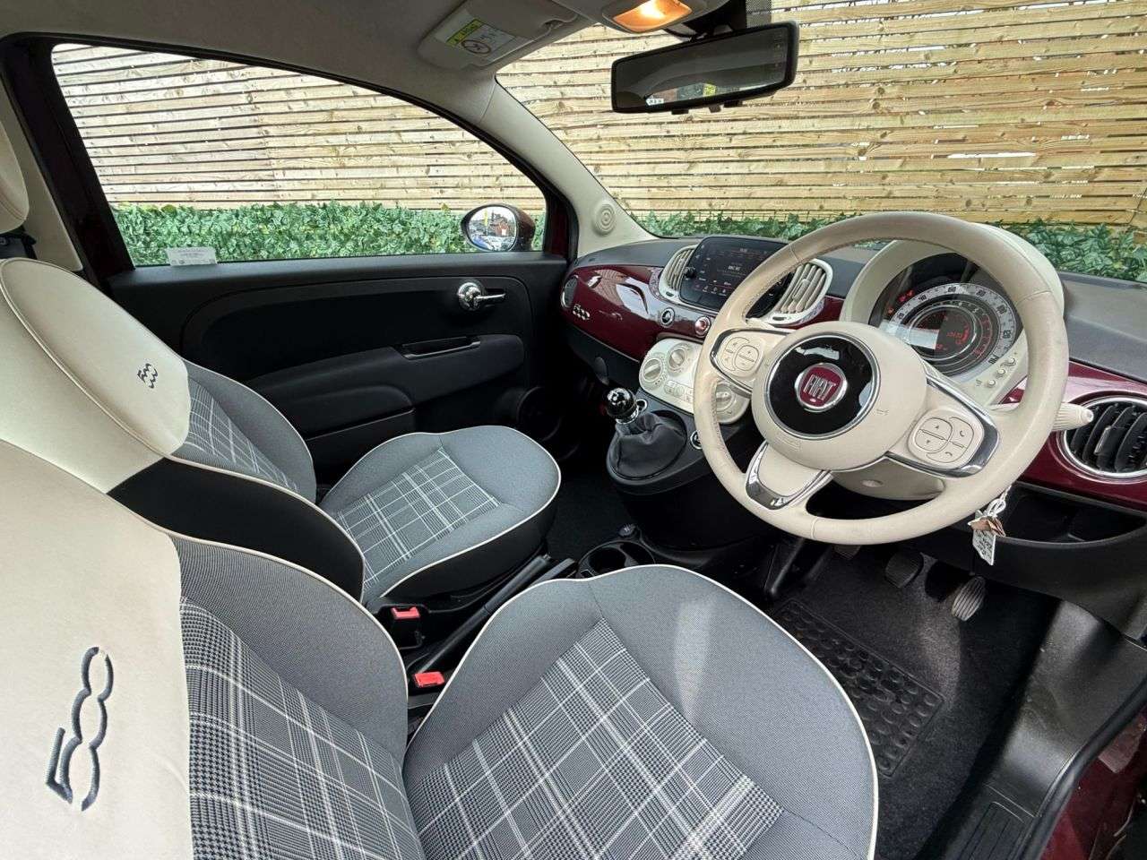 2019 FIAT 500 2019 FIAT 500