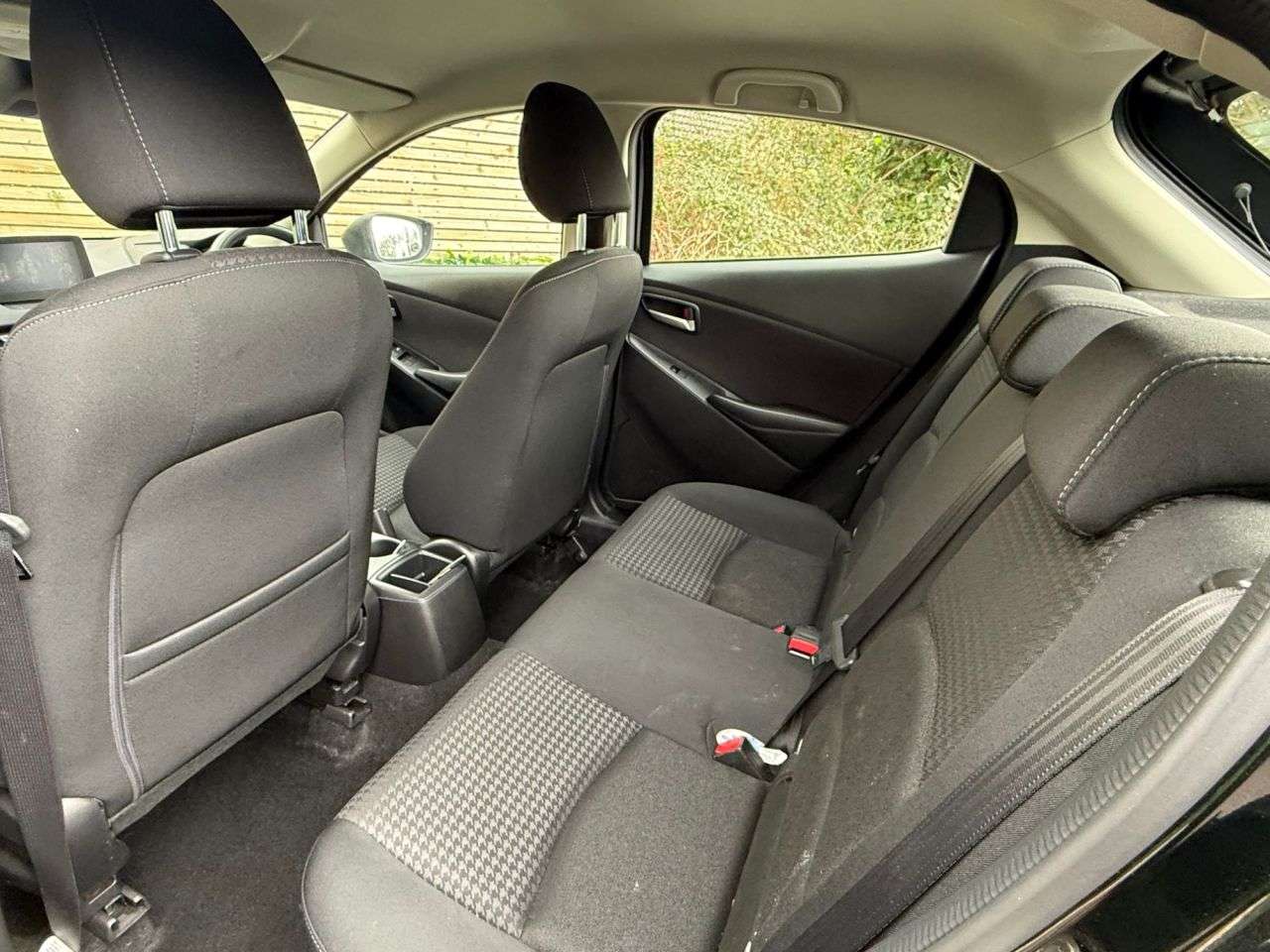 2018 MAZDA MAZDA2 2018 MAZDA MAZDA2