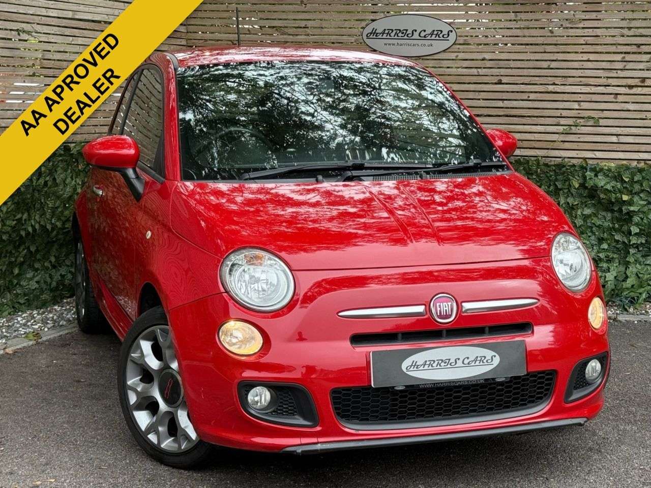 A 2015 FIAT 500 1.2 S Hatchback 3dr Petrol Manual Euro 6 (s/s) (69 bhp) 12 MONTHS AA, FRESH A 2015 FIAT 500 1.2 S Hatchback 3dr Petrol Manual Euro 6 (s/s) (69 bhp) 12 MONTHS AA, FRESH