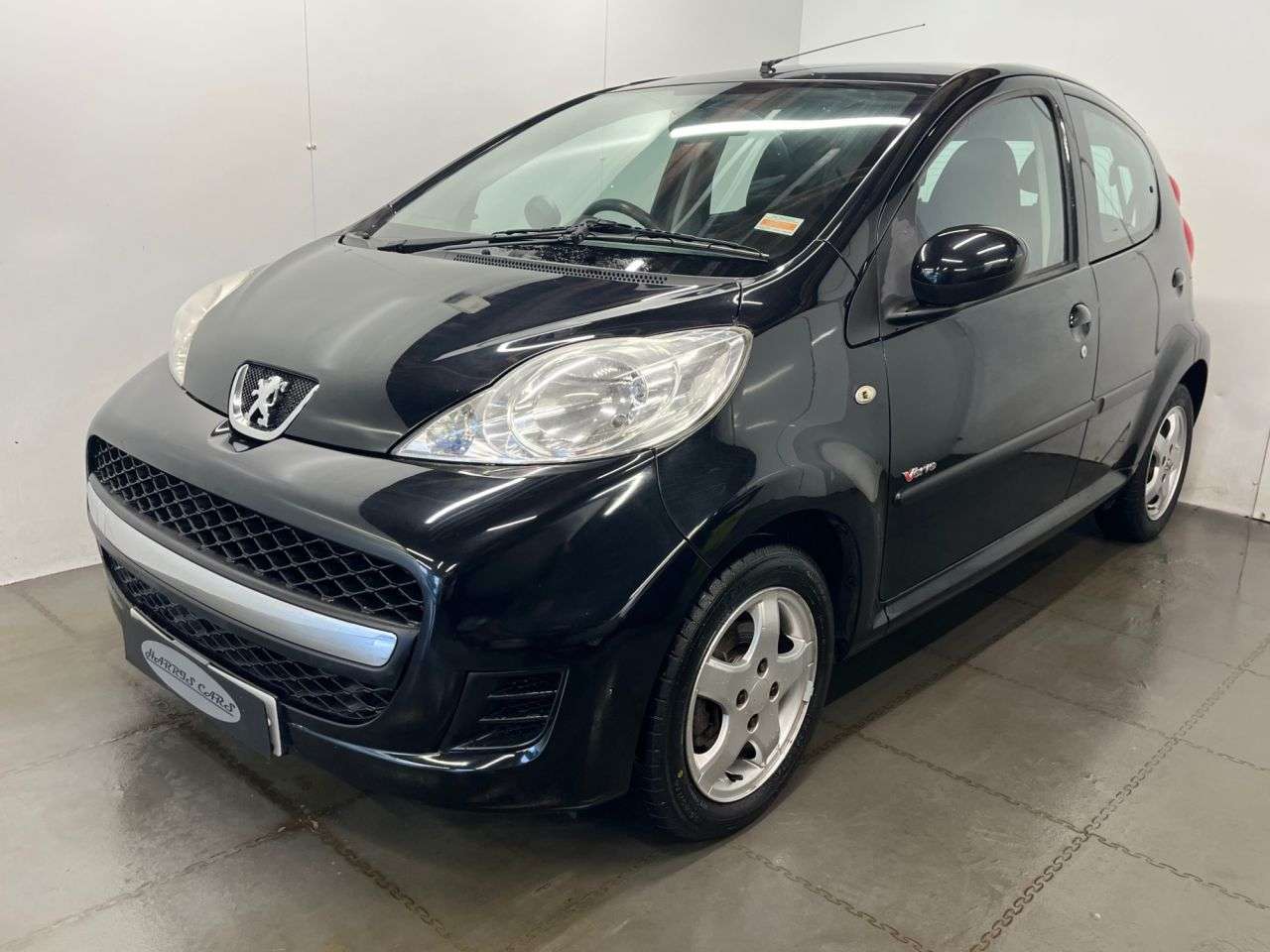 2011 PEUGEOT 107 2011 PEUGEOT 107