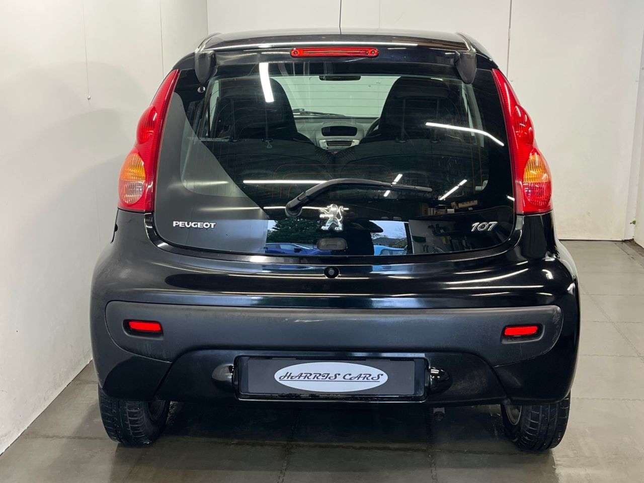 2011 PEUGEOT 107 2011 PEUGEOT 107