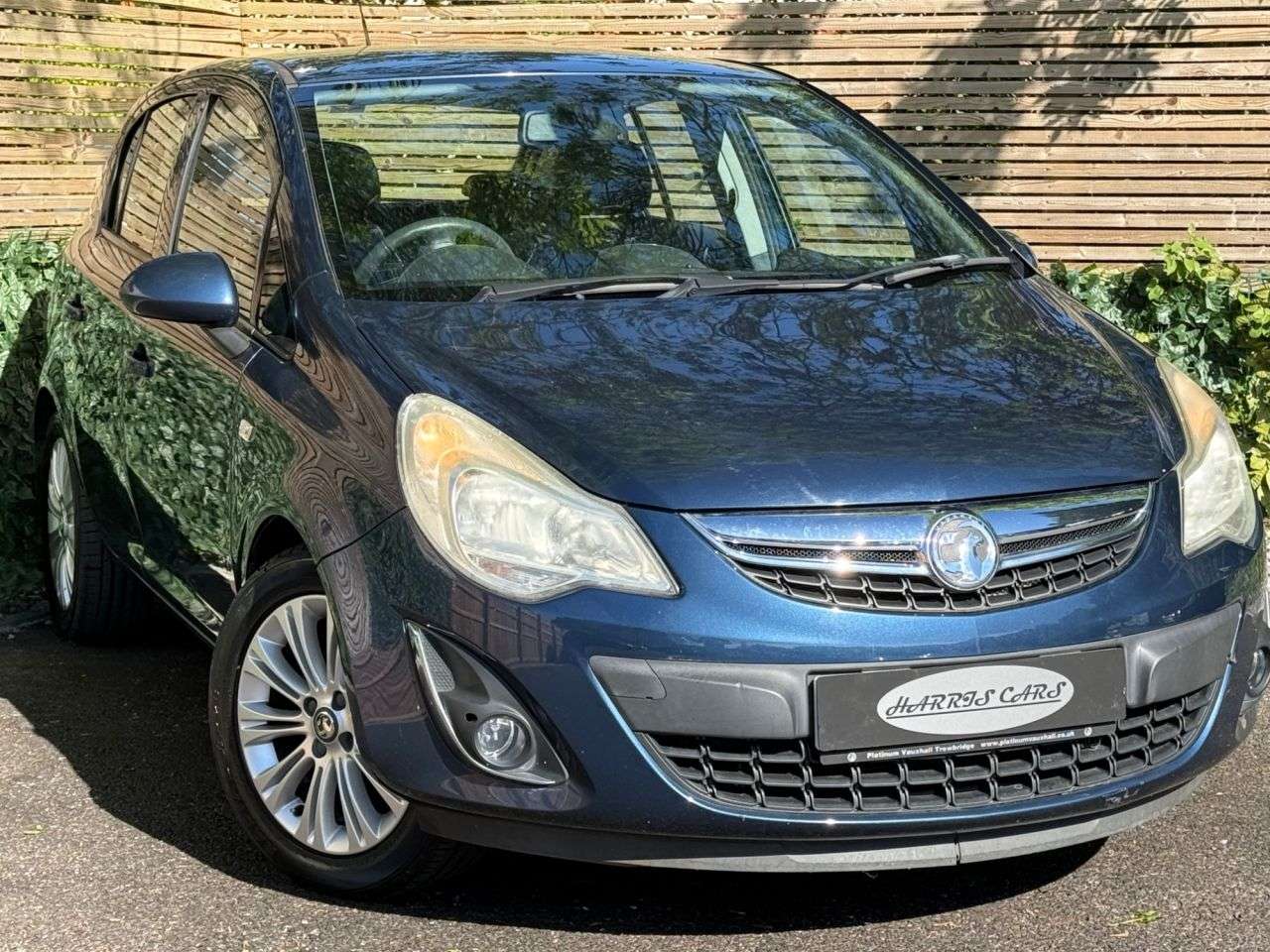 A 2012 VAUXHALL CORSA 1.4 16V SE Hatchback 5dr Petrol Auto Euro 5 (100 ps) 12 MONTHS AA, FRESH SE A 2012 VAUXHALL CORSA 1.4 16V SE Hatchback 5dr Petrol Auto Euro 5 (100 ps) 12 MONTHS AA, FRESH SE
