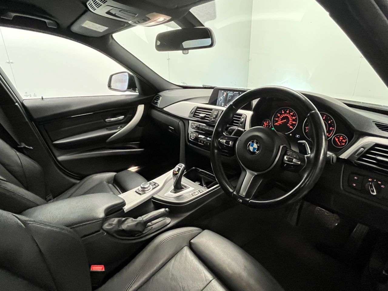 2016 BMW 3 SERIES 2016 BMW 3 SERIES