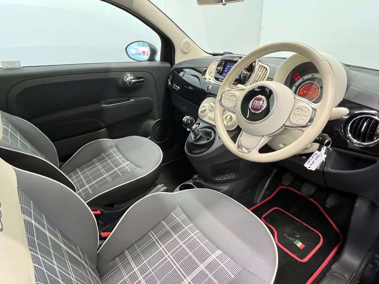 2016 FIAT 500 2016 FIAT 500
