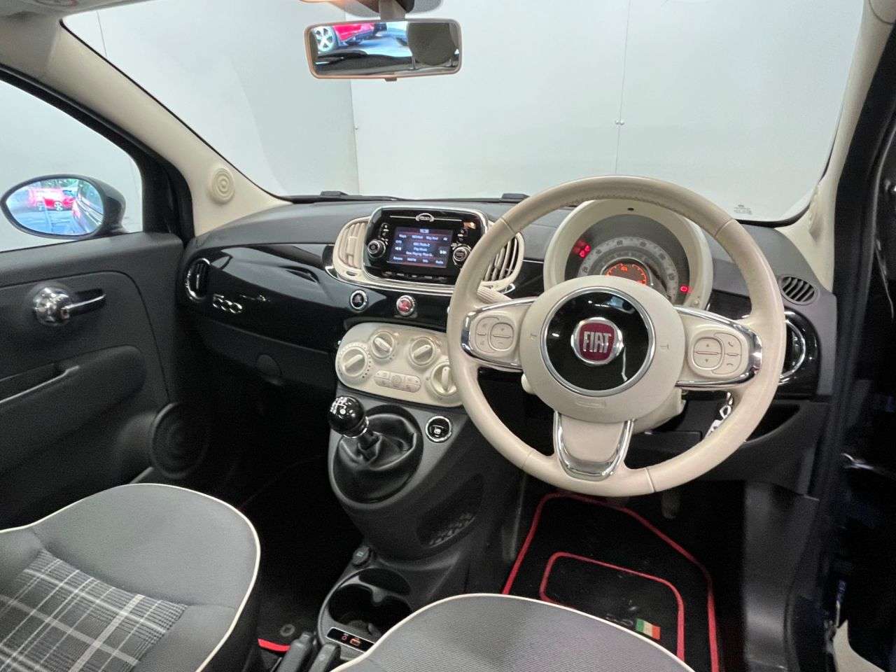 2016 FIAT 500 2016 FIAT 500