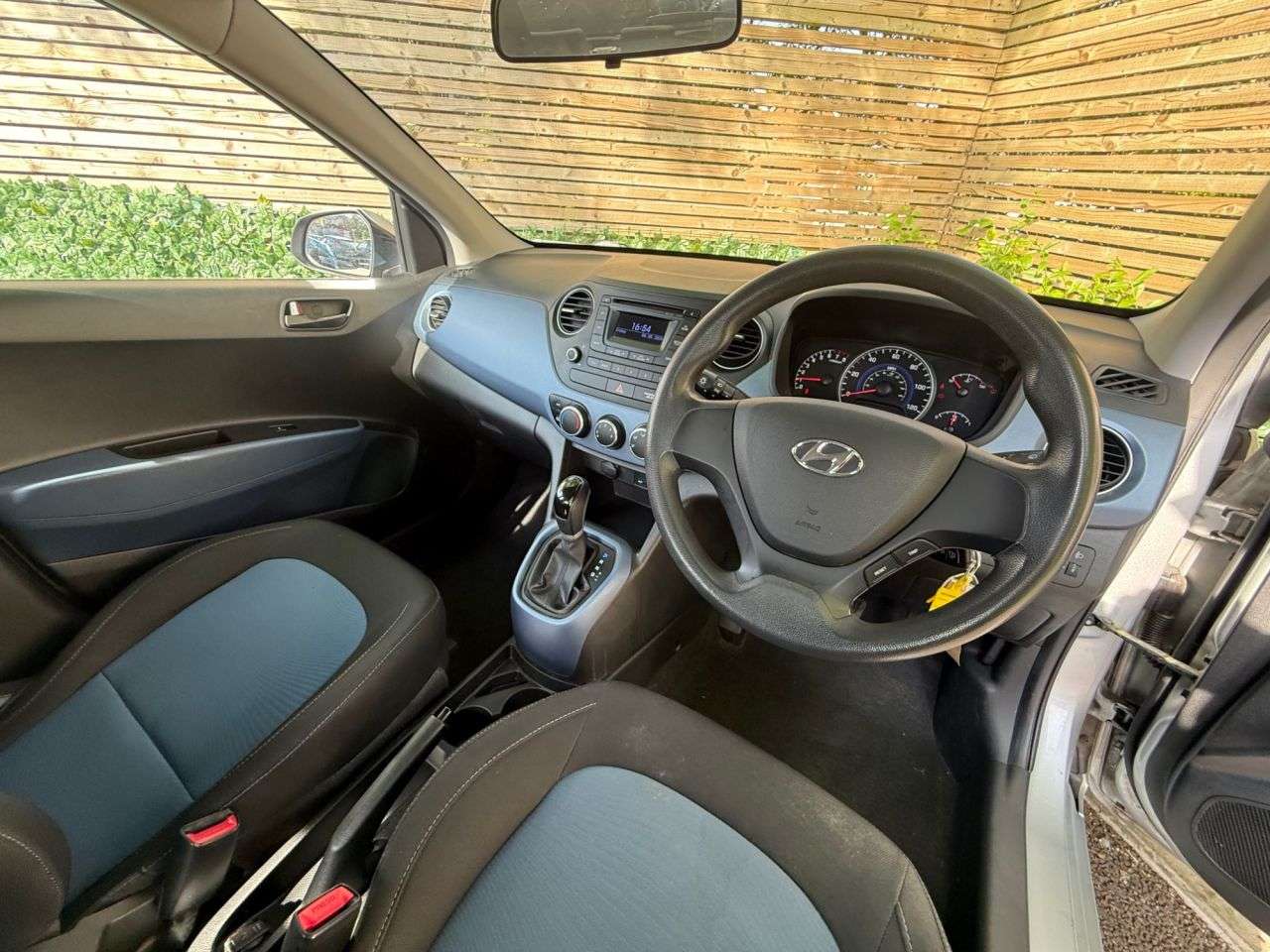 2014 HYUNDAI I10 2014 HYUNDAI I10