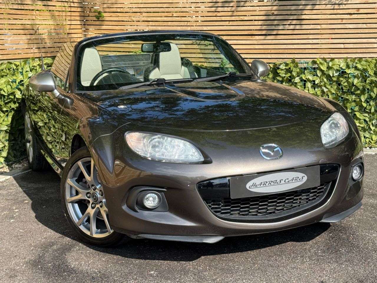 A 2014 MAZDA MX-5 1.8i Sport Venture Roadster 2dr Petrol Manual Euro 5 (126 ps) 12 MONTHS AA, A 2014 MAZDA MX-5 1.8i Sport Venture Roadster 2dr Petrol Manual Euro 5 (126 ps) 12 MONTHS AA,