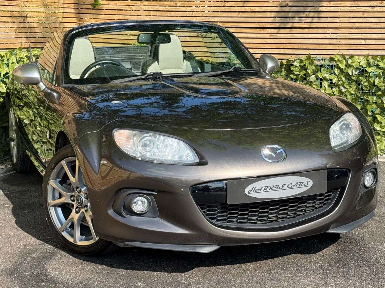 A 2014 MAZDA MX-5 1.8i Sport Venture Roadster 2dr Petrol Manual Euro 5 (126 ps) 12 MONTHS AA, A 2014 MAZDA MX-5 1.8i Sport Venture Roadster 2dr Petrol Manual Euro 5 (126 ps) 12 MONTHS AA,