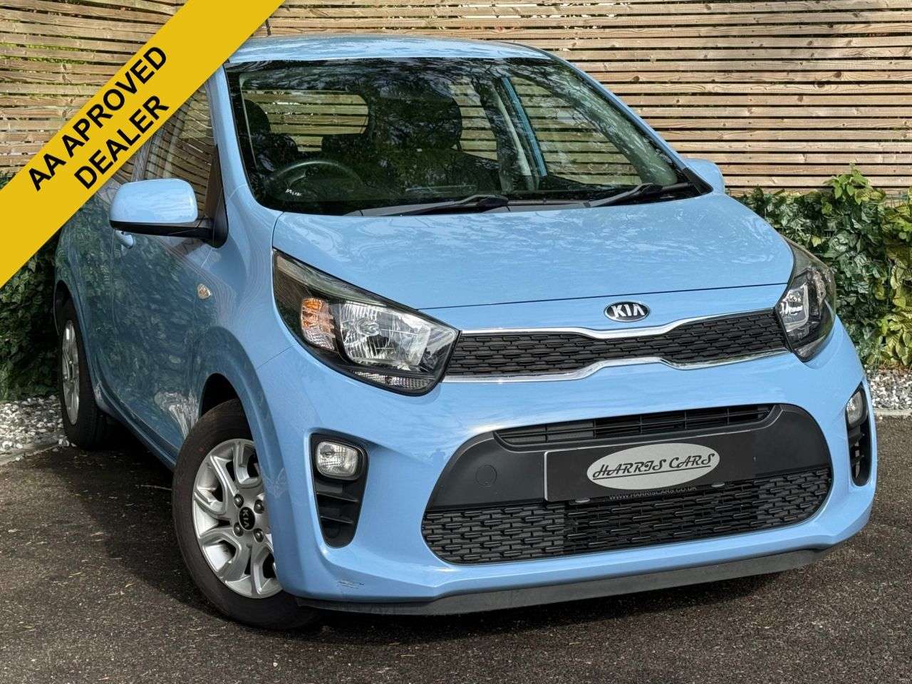 A 2018 KIA PICANTO 1.0 2 Hatchback 5dr Petrol Manual Euro 6 (66 bhp) 12 MONTHS AA, FRESH SERVI A 2018 KIA PICANTO 1.0 2 Hatchback 5dr Petrol Manual Euro 6 (66 bhp) 12 MONTHS AA, FRESH SERVI