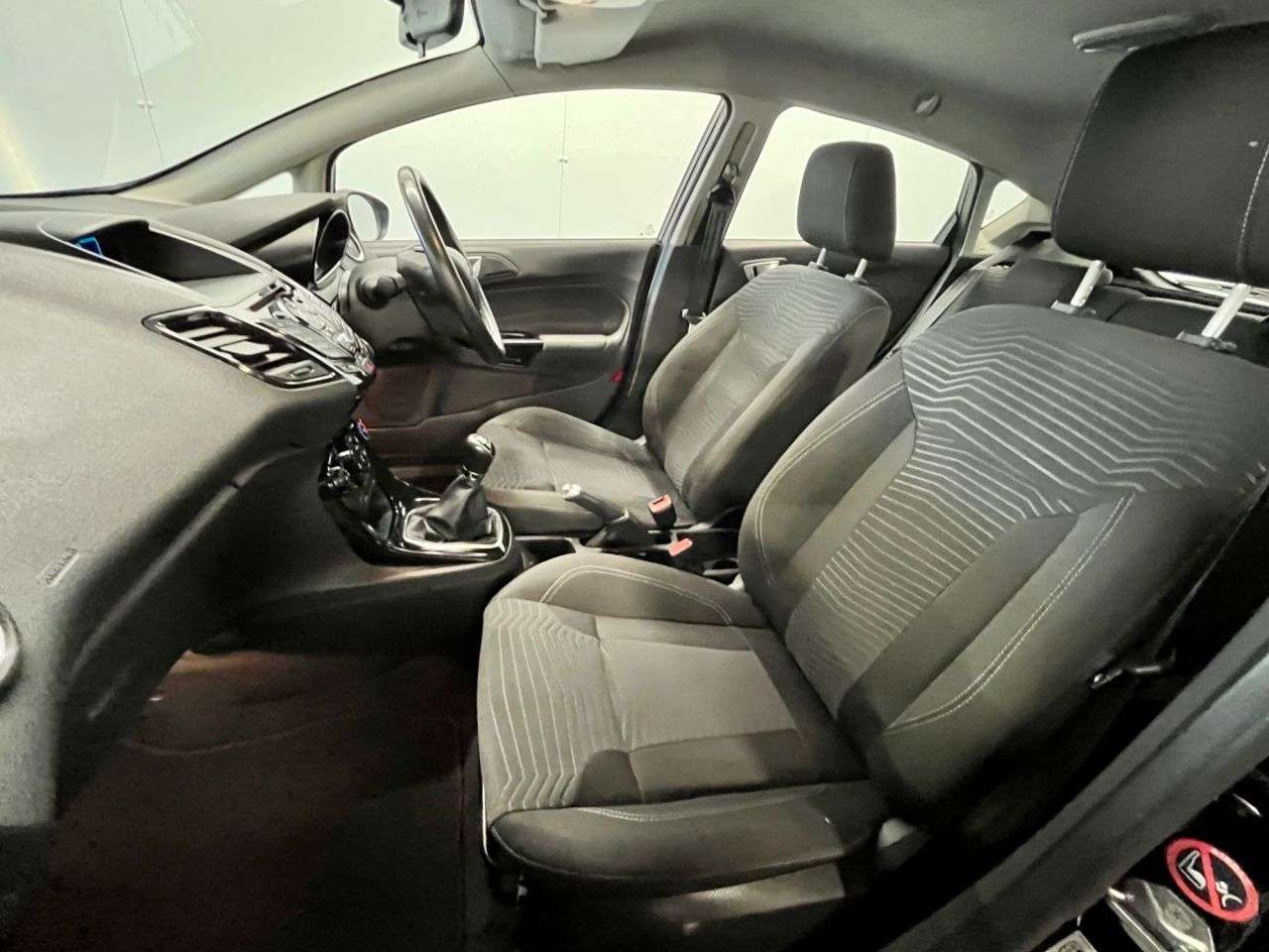 2015 FORD FIESTA 2015 FORD FIESTA