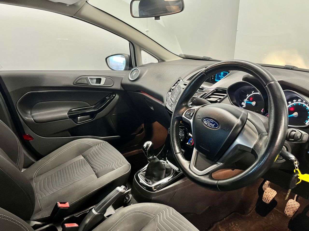 2015 FORD FIESTA 2015 FORD FIESTA