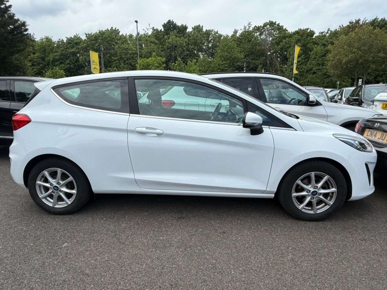 A 2018 FORD FIESTA 1.1 Ti-VCT Zetec Hatchback 3dr Petrol Manual Euro 6 (s/s) (85 ps) A 2018 FORD FIESTA 1.1 Ti-VCT Zetec Hatchback 3dr Petrol Manual Euro 6 (s/s) (85 ps)