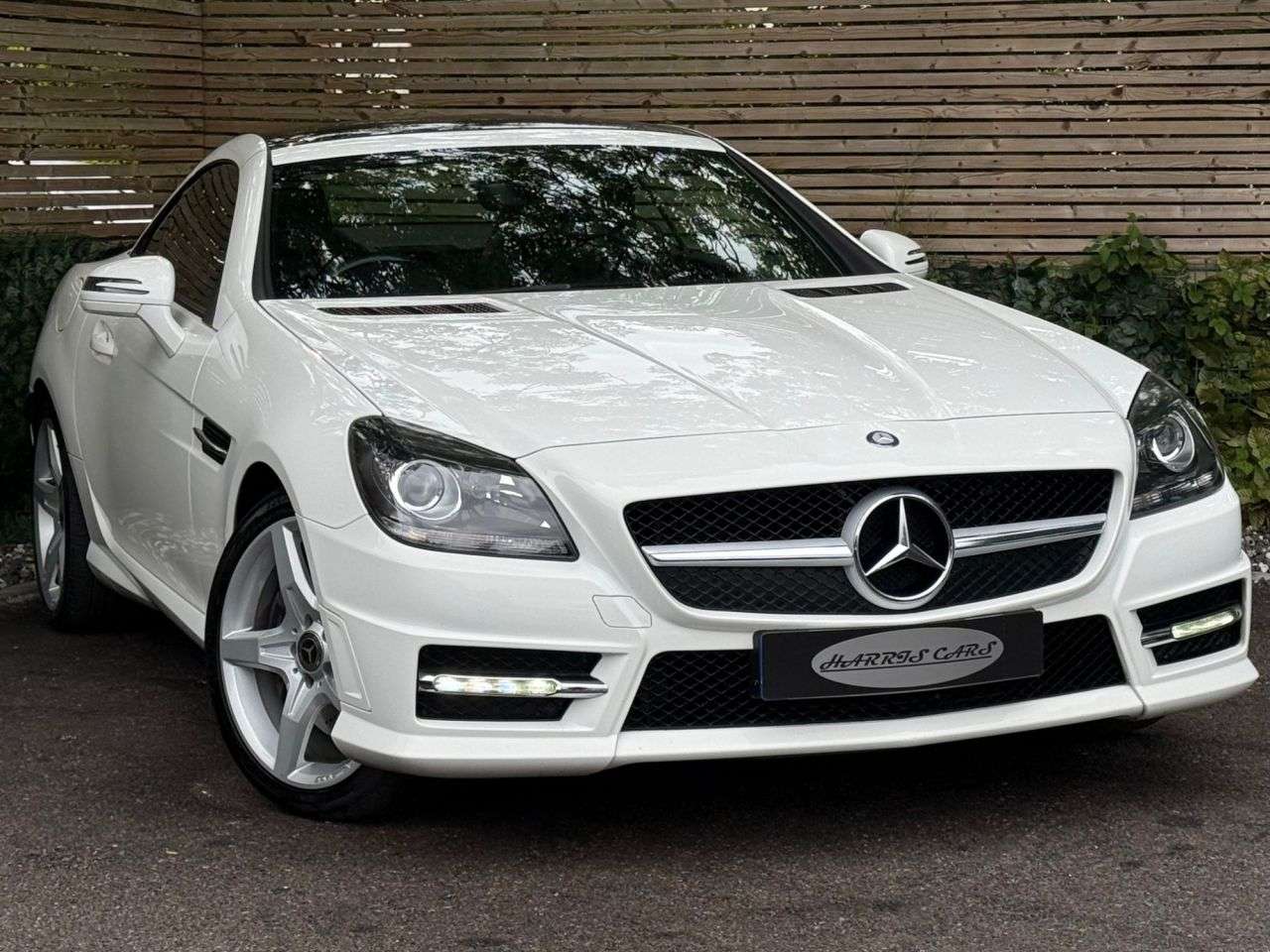 A 2015 MERCEDES-BENZ SLK 2.1 SLK250d AMG Sport Convertible 2dr Diesel G-Tronic Euro 6 (s/s) (204 ps) A 2015 MERCEDES-BENZ SLK 2.1 SLK250d AMG Sport Convertible 2dr Diesel G-Tronic Euro 6 (s/s) (204 ps)