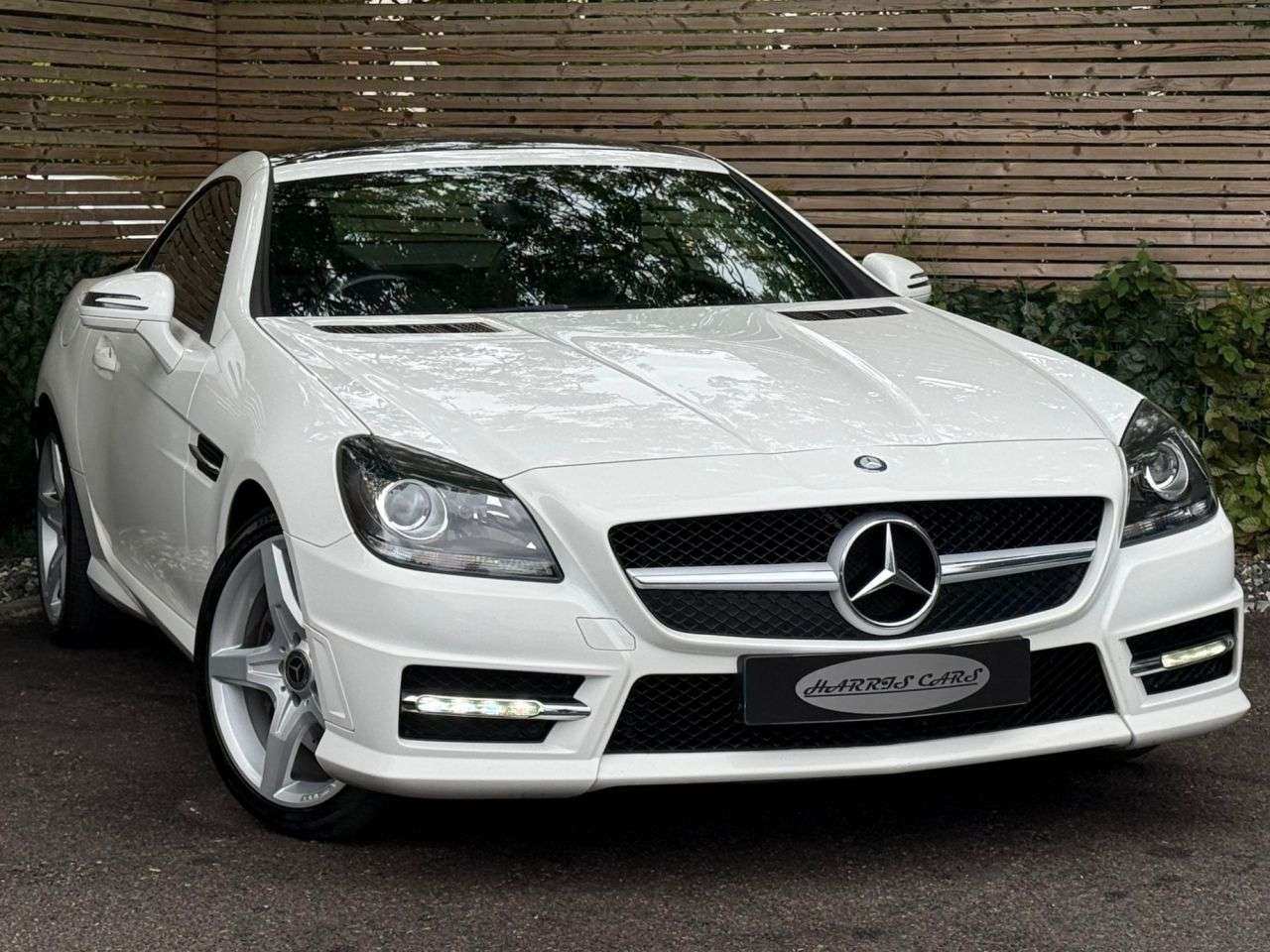 A 2015 MERCEDES-BENZ SLK 2.1 SLK250d AMG Sport Convertible 2dr Diesel G-Tronic Euro 6 (s/s) (204 ps) A 2015 MERCEDES-BENZ SLK 2.1 SLK250d AMG Sport Convertible 2dr Diesel G-Tronic Euro 6 (s/s) (204 ps)