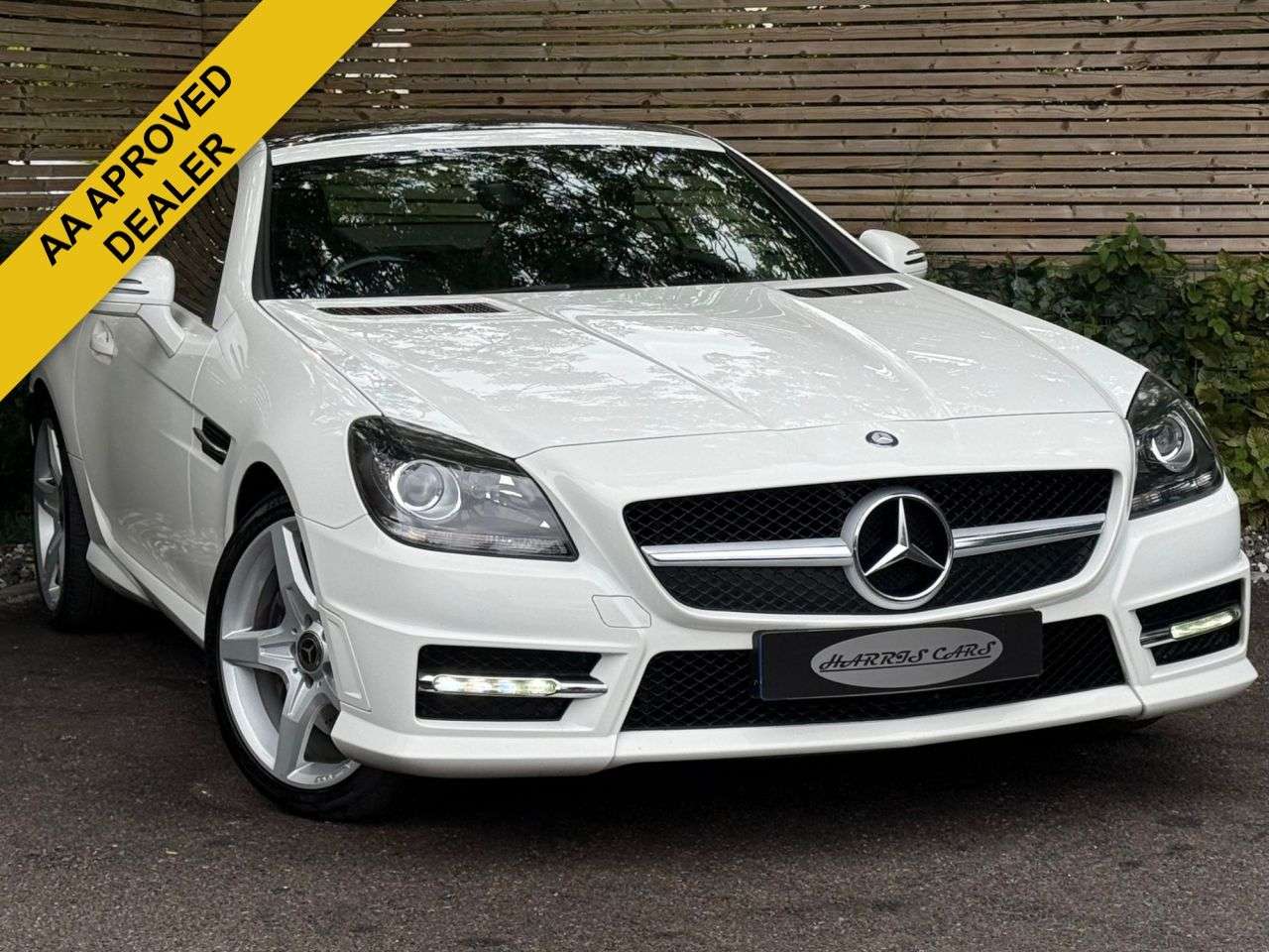 A 2015 MERCEDES-BENZ SLK 2.1 SLK250d AMG Sport Convertible 2dr Diesel G-Tronic Euro 6 (s/s) (204 ps) A 2015 MERCEDES-BENZ SLK 2.1 SLK250d AMG Sport Convertible 2dr Diesel G-Tronic Euro 6 (s/s) (204 ps)