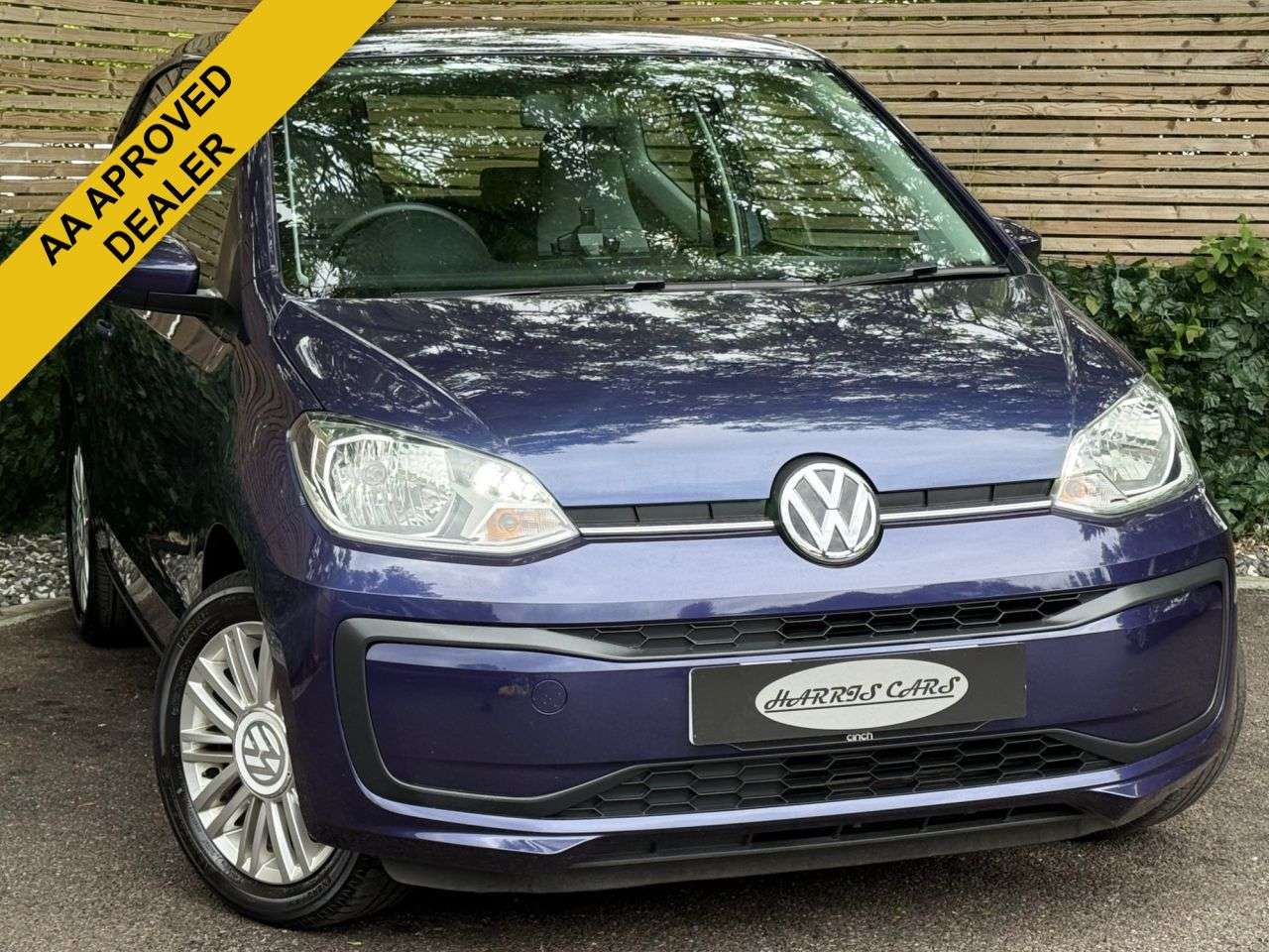 A 2017 VOLKSWAGEN UP! 1.0 Move up! Hatchback 3dr Petrol Manual Euro 6 (s/s) (60 ps) 12 MONTHS AA, A 2017 VOLKSWAGEN UP! 1.0 Move up! Hatchback 3dr Petrol Manual Euro 6 (s/s) (60 ps) 12 MONTHS AA,
