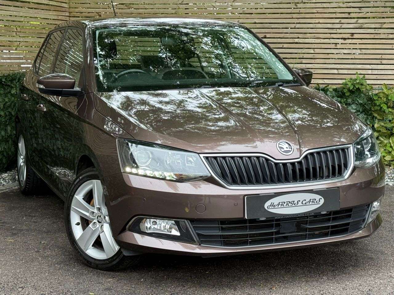 A 2016 SKODA FABIA 1.2 TSI SE L Hatchback 5dr Petrol DSG Euro 6 (s/s) (110 ps) 12 MONTHS AA, F A 2016 SKODA FABIA 1.2 TSI SE L Hatchback 5dr Petrol DSG Euro 6 (s/s) (110 ps) 12 MONTHS AA, F