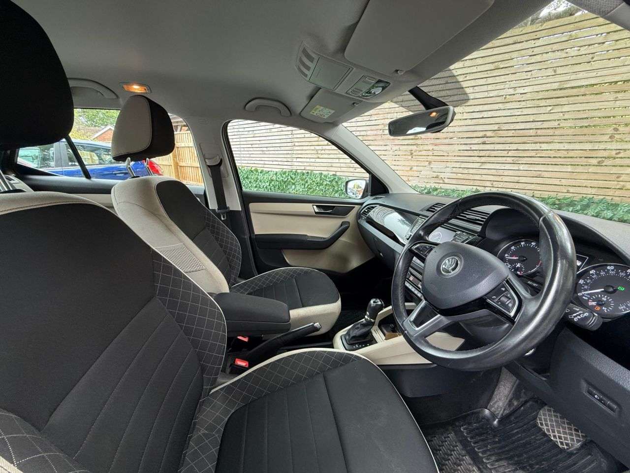 2016 SKODA FABIA 2016 SKODA FABIA
