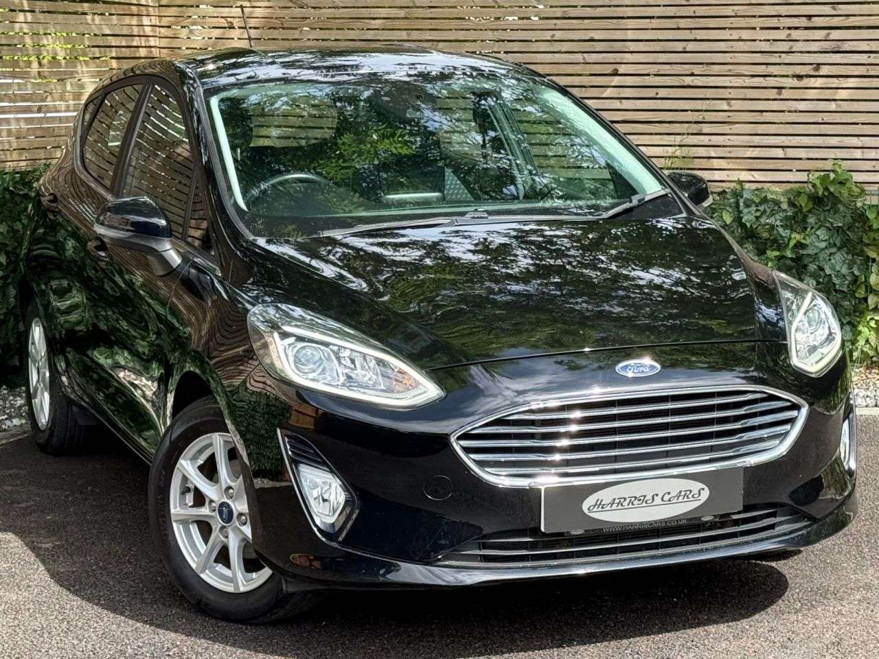 A 2018 FORD FIESTA 1.1 Ti-VCT Zetec Hatchback 5dr Petrol Manual Euro 6 (s/s) (85 ps) 12 MONTHS A 2018 FORD FIESTA 1.1 Ti-VCT Zetec Hatchback 5dr Petrol Manual Euro 6 (s/s) (85 ps) 12 MONTHS