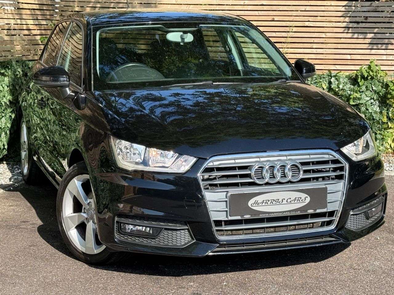 A 2016 AUDI A1 1.0 TFSI Sport Sportback 5dr Petrol S Tronic Euro 6 (s/s) (95 ps) 12 MONTHS A 2016 AUDI A1 1.0 TFSI Sport Sportback 5dr Petrol S Tronic Euro 6 (s/s) (95 ps) 12 MONTHS