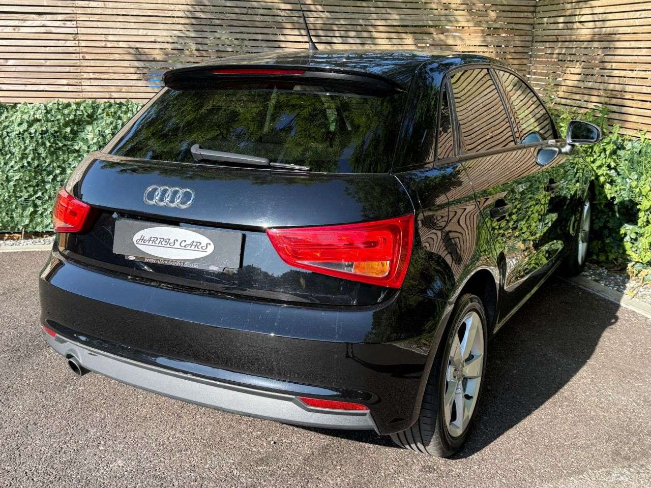 2016 AUDI A1 2016 AUDI A1