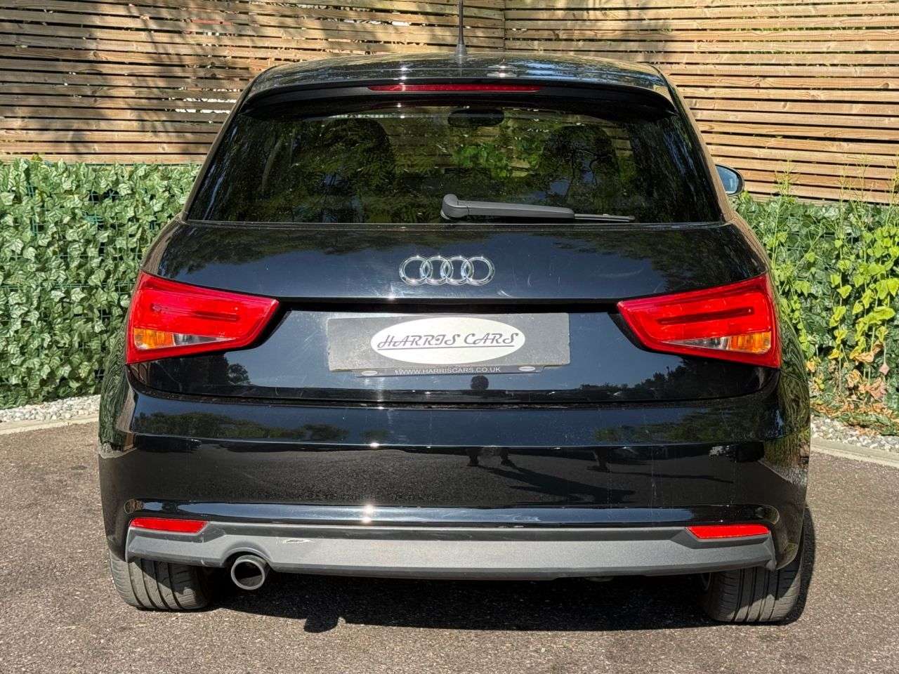 2016 AUDI A1 2016 AUDI A1