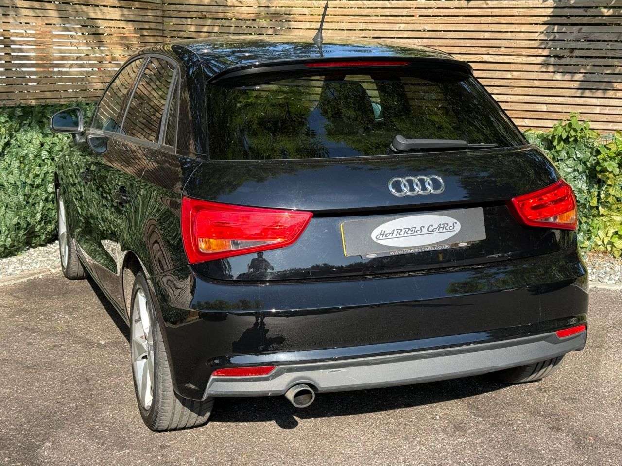 2016 AUDI A1 2016 AUDI A1