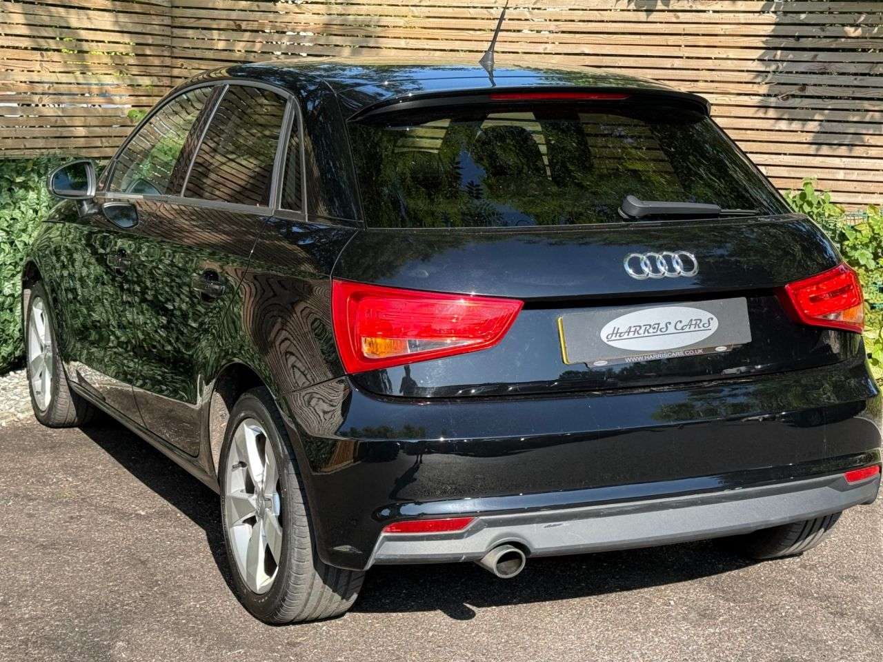 2016 AUDI A1 2016 AUDI A1