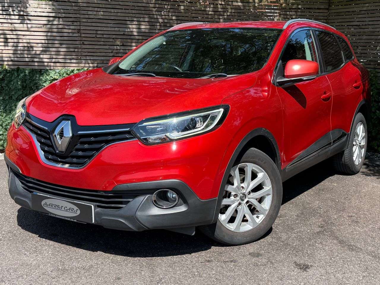 A 2017 RENAULT KADJAR 1.5 dCi Dynamique Nav SUV 5dr Diesel EDC Euro 6 (s/s) (110 ps) 12 MONTHS AA A 2017 RENAULT KADJAR 1.5 dCi Dynamique Nav SUV 5dr Diesel EDC Euro 6 (s/s) (110 ps) 12 MONTHS AA
