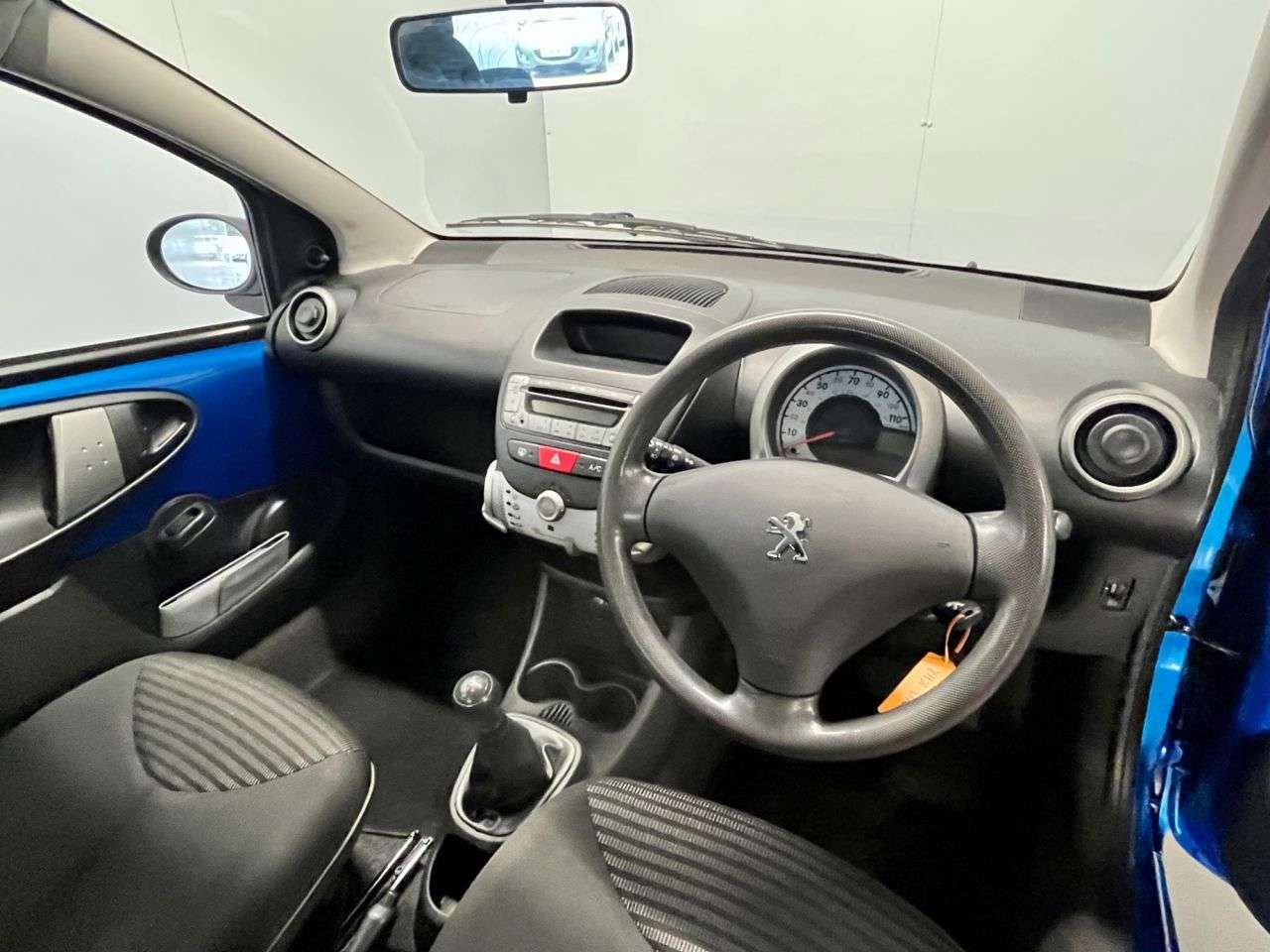 2012 PEUGEOT 107 2012 PEUGEOT 107