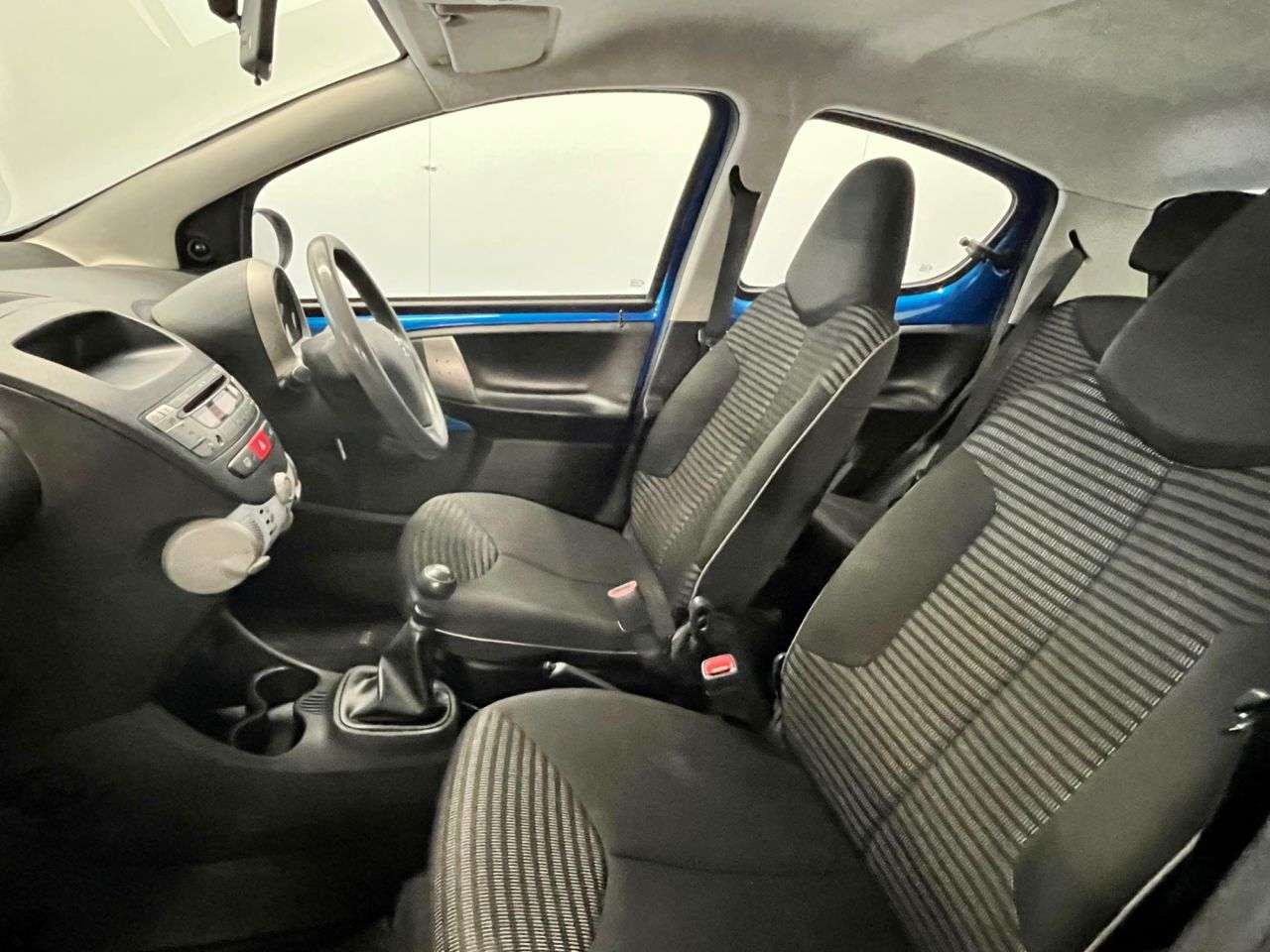 2012 PEUGEOT 107 2012 PEUGEOT 107