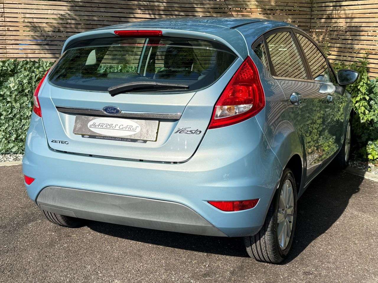 2010 FORD FIESTA 2010 FORD FIESTA