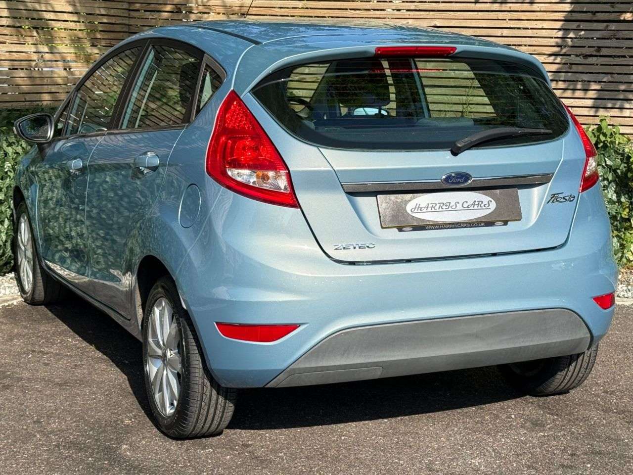 2010 FORD FIESTA 2010 FORD FIESTA
