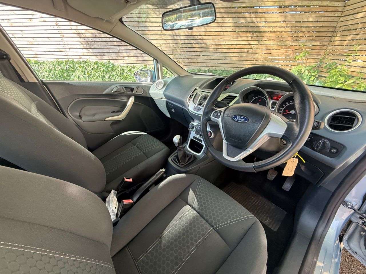 2010 FORD FIESTA 2010 FORD FIESTA