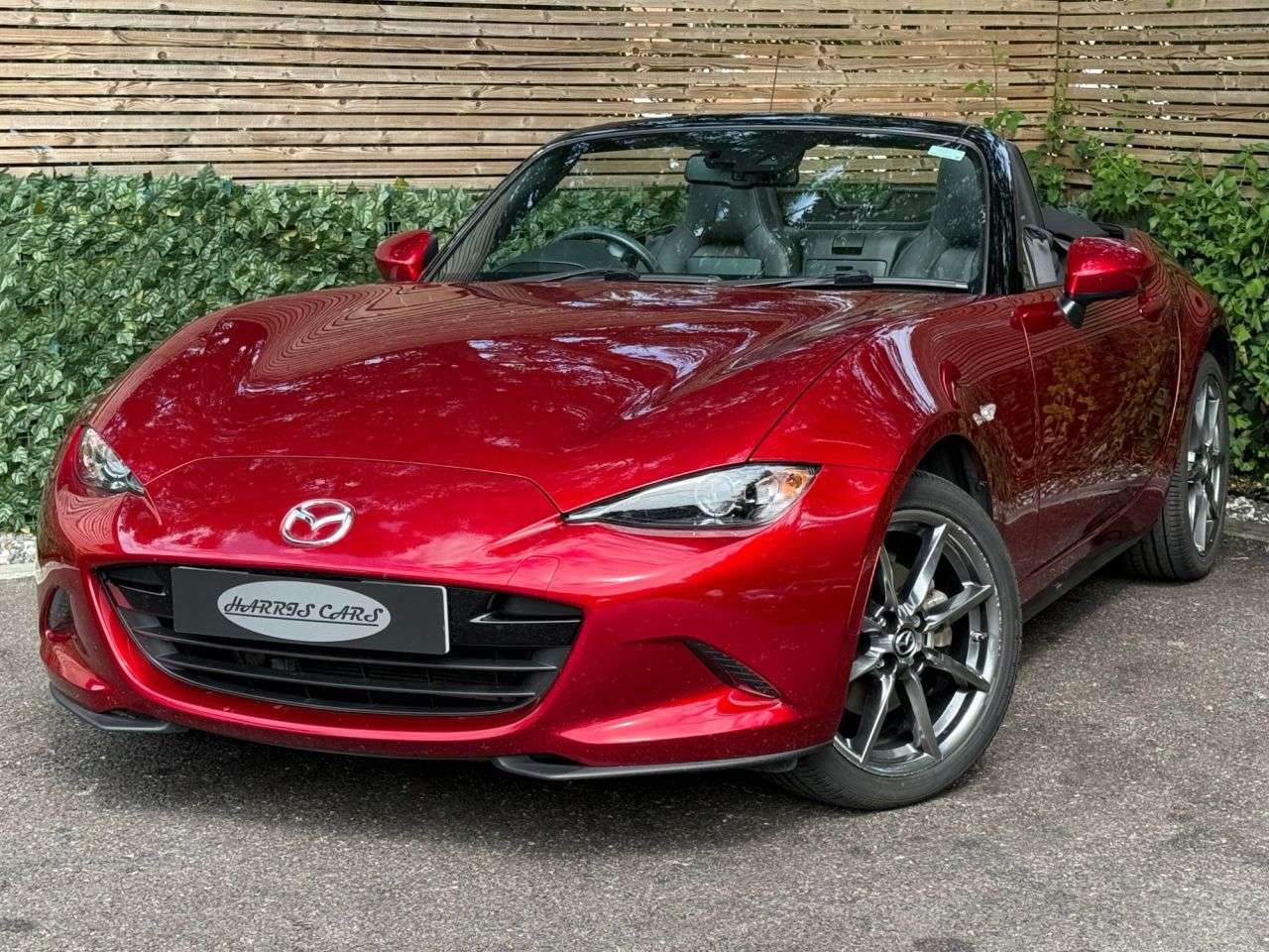 2021 MAZDA MX-5 2021 MAZDA MX-5