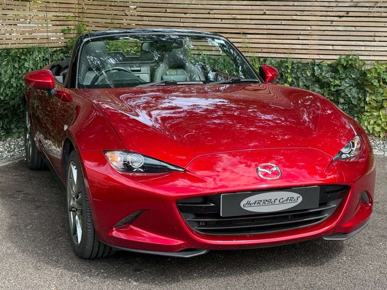 2021 MAZDA MX-5 2021 MAZDA MX-5