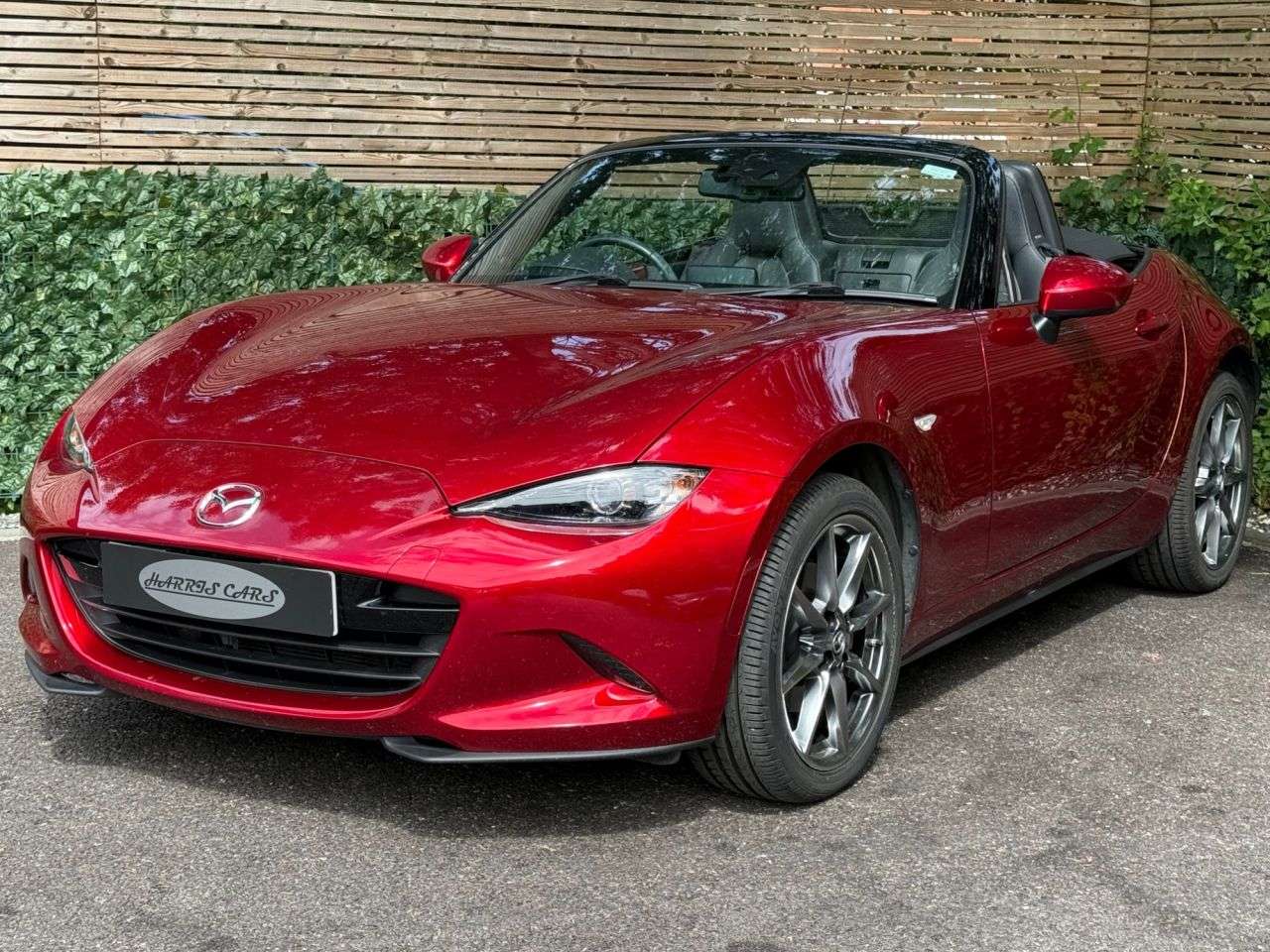 2021 MAZDA MX-5 2021 MAZDA MX-5