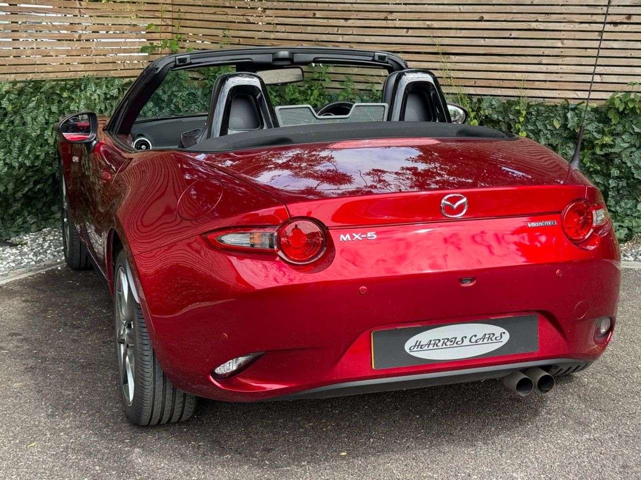 2021 MAZDA MX-5 2021 MAZDA MX-5