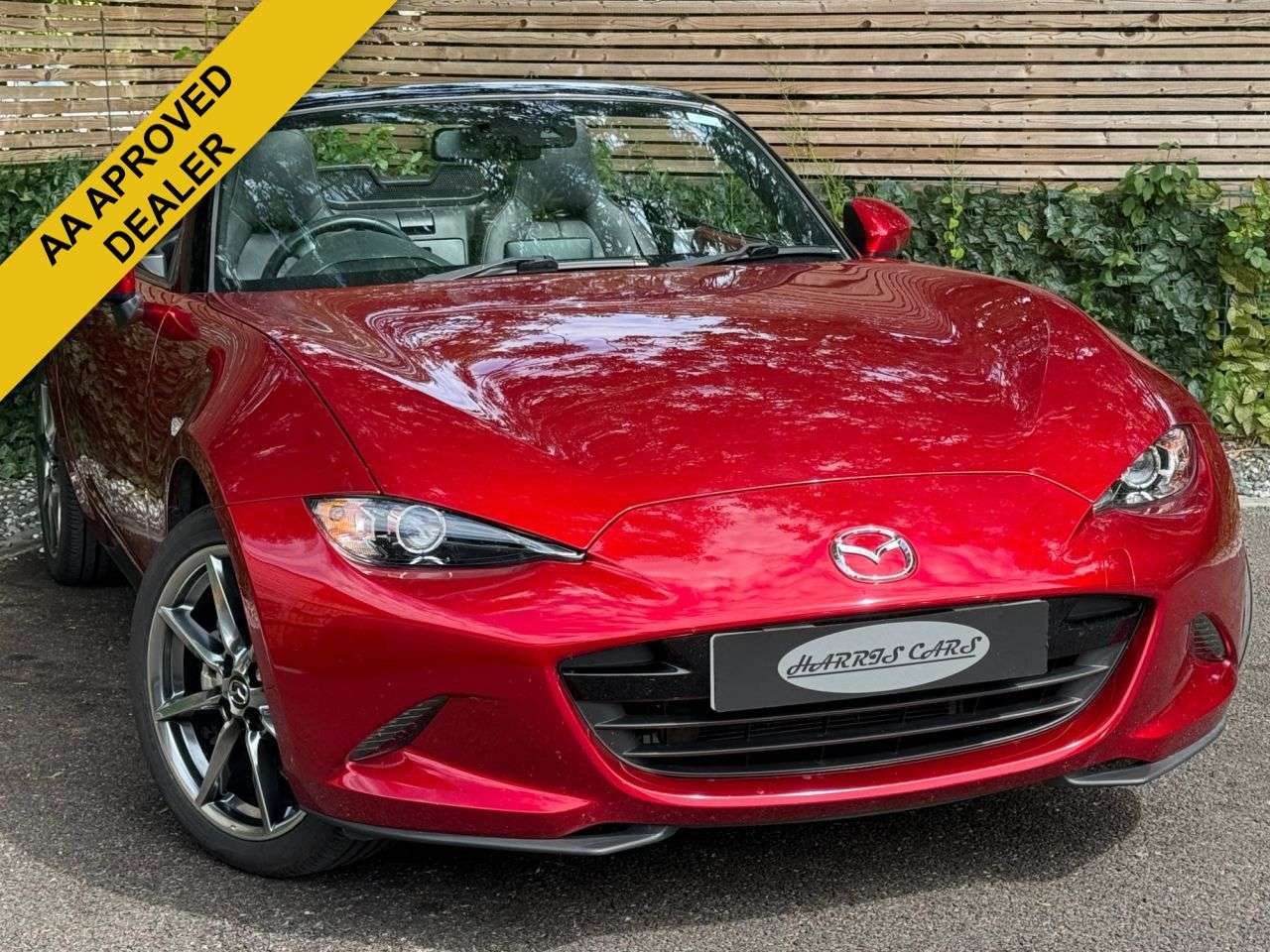 A 2021 MAZDA MX-5 2.0 SKYACTIV-G Sport Tech Convertible 2dr Petrol Manual Euro 6 (s/s) (184 p A 2021 MAZDA MX-5 2.0 SKYACTIV-G Sport Tech Convertible 2dr Petrol Manual Euro 6 (s/s) (184 p