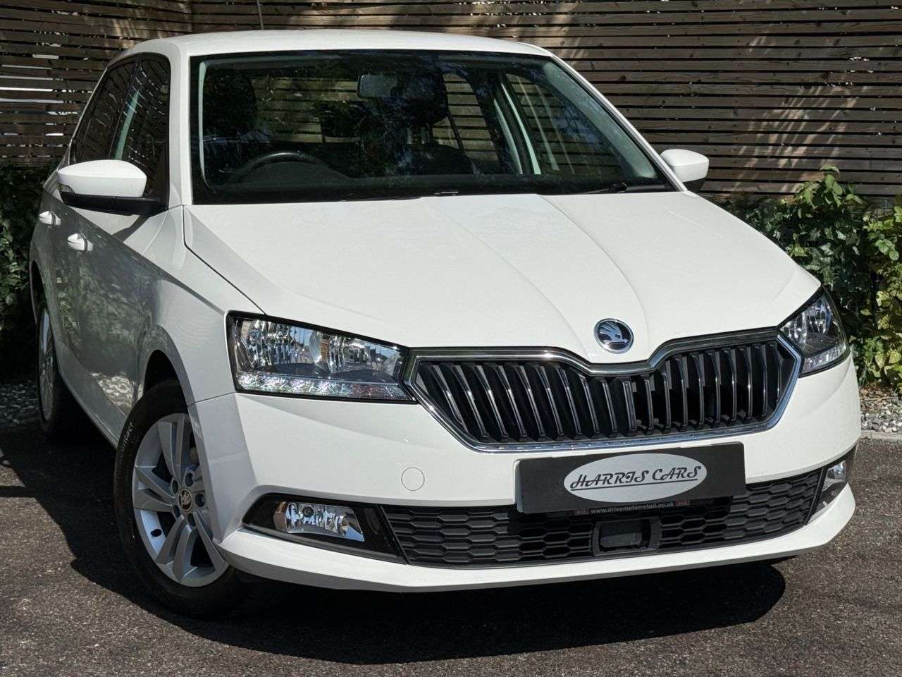 A 2019 SKODA FABIA 1.0 SE Hatchback 5dr Petrol Manual Euro 6 (s/s) (75 ps) 12 MONTHS AA, FRESH A 2019 SKODA FABIA 1.0 SE Hatchback 5dr Petrol Manual Euro 6 (s/s) (75 ps) 12 MONTHS AA, FRESH