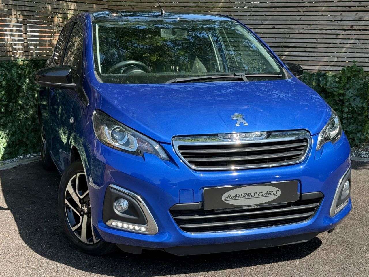 A 2020 PEUGEOT 108 1.0 Allure Hatchback 5dr Petrol Manual Euro 6 (s/s) (72 ps) 12 MONTHS AA, F A 2020 PEUGEOT 108 1.0 Allure Hatchback 5dr Petrol Manual Euro 6 (s/s) (72 ps) 12 MONTHS AA, F