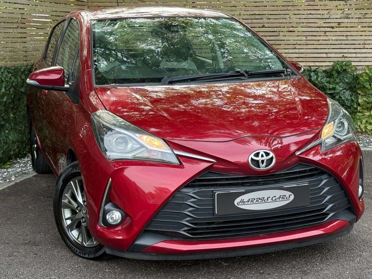 A 2020 TOYOTA YARIS 1.5 VVT-i Icon Hatchback 5dr Petrol CVT Euro 6 (111 ps) 12 MONTHS AA, FRESH A 2020 TOYOTA YARIS 1.5 VVT-i Icon Hatchback 5dr Petrol CVT Euro 6 (111 ps) 12 MONTHS AA, FRESH